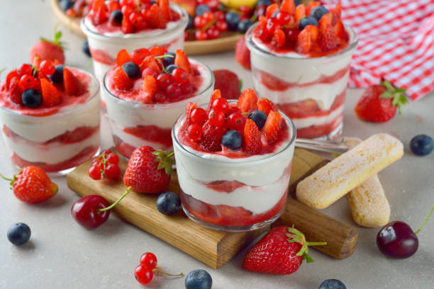 istock Strawberry tiramisu in a glass 1498878198