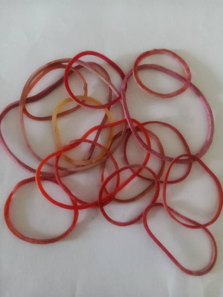 elastico in plastica - flexibility rubber rubber band tangled foto e immagini stock