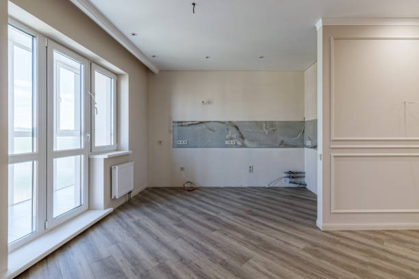 istock Empty apartment with modern renovation, unfurnished. Real photo 1498901772