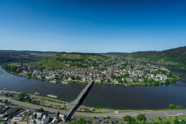 istock View of Traben-Trarbach on the Mosel 1498920633