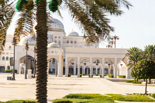 Abu Dhabi, UAE - 05.26.2023 - Shot of the plaza in the front of the Qasr Al Watan palace