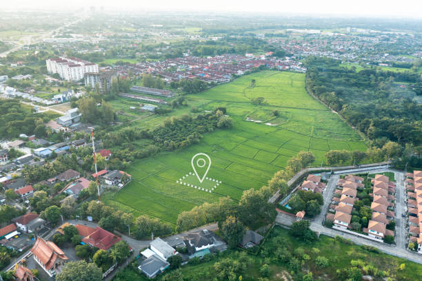 istock Land plot and identify registration symbol in aerial view. 1499025984