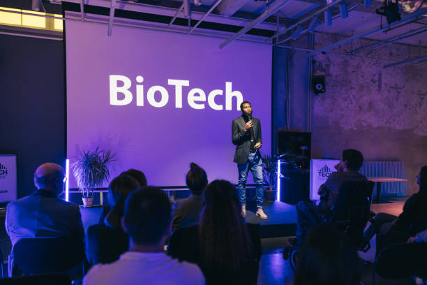 African entrepreneur making a presentation at business tech conference.