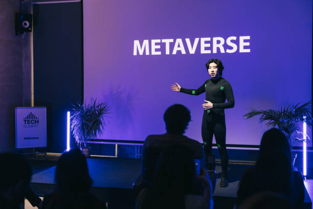 istock Japanese businessman making a presentation on virtual reality and metaverse 1499038799
