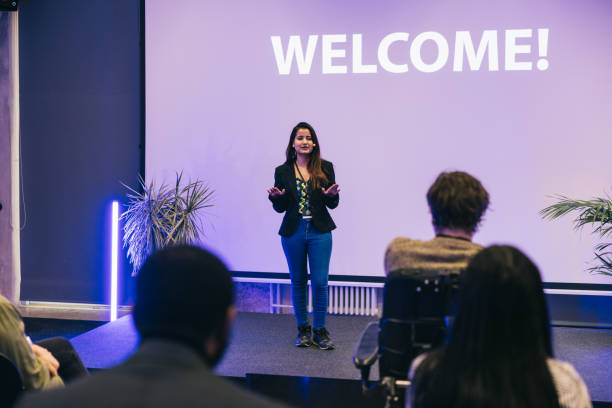 istock Indian businesswoman making a presentation at tech conference. 1499038808