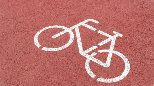 Bicycle road. Bike path. Bicycle lane. Road for bicycles. Net zero carbon city concept. Zero emission transportation concept Bicycle road. Bike path. Bicycle lane. Road for bicycles. Net zero carbon city concept. Zero emission transportation velodrome stock pictures, royalty-free photos & images