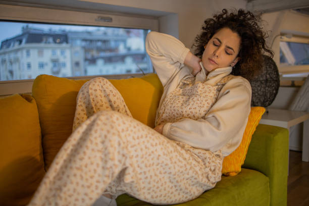 istock Young woman in pain 1499083083