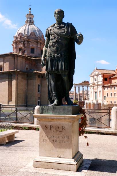 istock The statue of Julius Caesar 1499108545