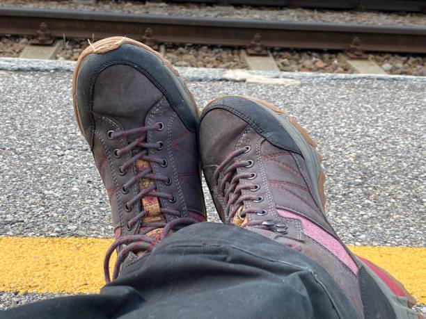 istock Hiking shoes on the platform 1499118308