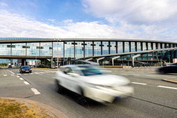 istock Copenhagen airport 1499167857