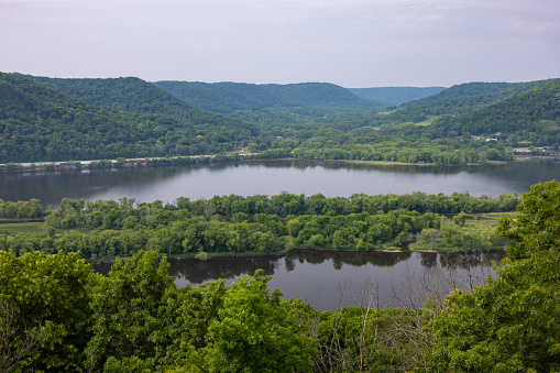 A scenic hilly landscape with the Mississippi River.
