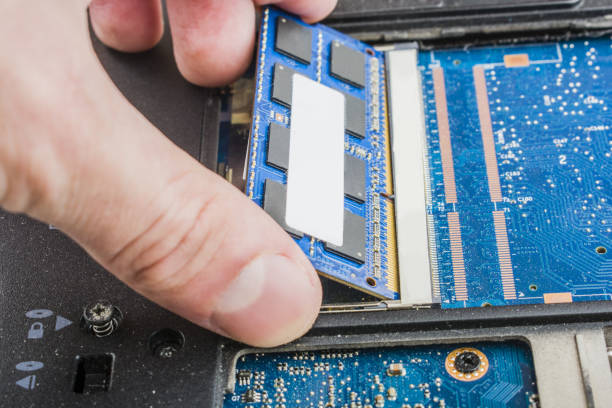 istock broken laptop, motherboard failure, hard drive, hardware problems, backup of information 1499186391