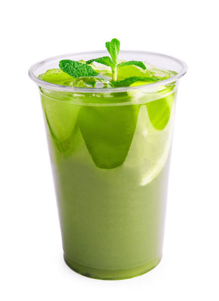istock Tropical green cocktail with lemon and fresh mint 1499190772