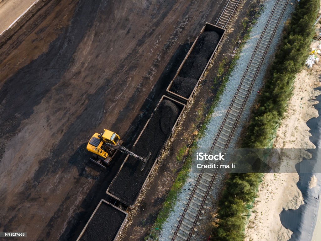 Coal Loading Rack Large Coal Loading And Unloading Yards And Train Transportation Of Coal ...