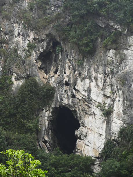 istock Vietnam, Ninh Binh Area, Hoa Lu, Landscape 1499225963