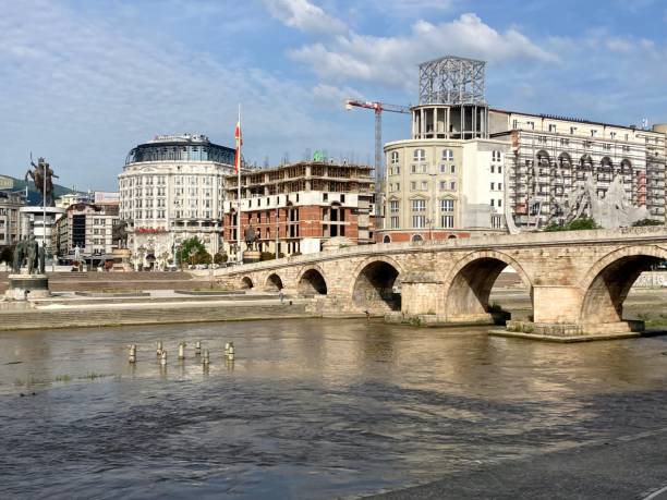 istock Macedonia - Skopje - Stone Bridge in the downtown 1499239550
