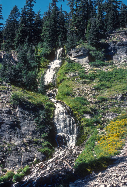 istock Crater Lake NP - Vidae Falls Vertical - 1983 1499268377