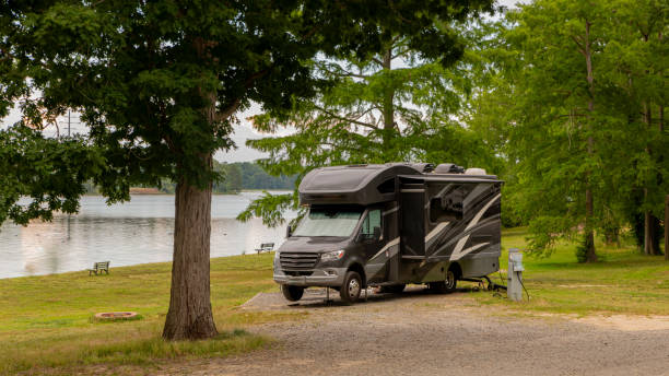istock Lakeside camping in Rv 1499279379