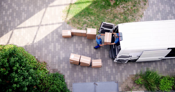 istock Delivery Truck Movers Moving Furniture Loading 1499392905