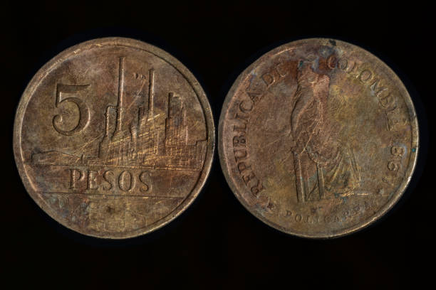 istock 5 colombian pesos coins 1499444897