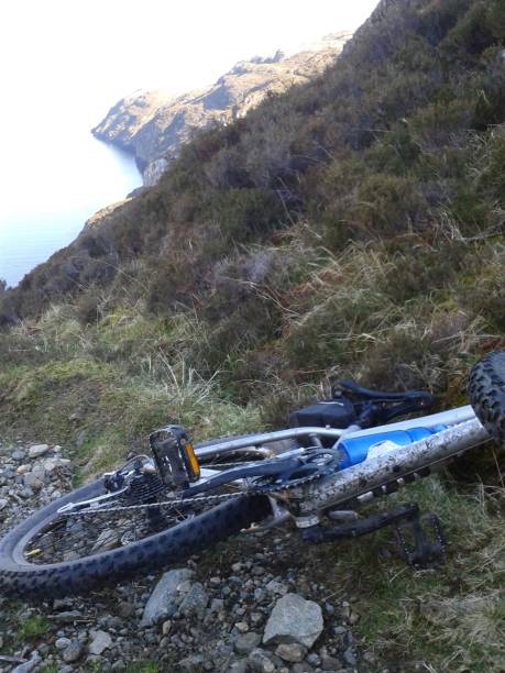 istock Steep mountain bike trail 1499466909