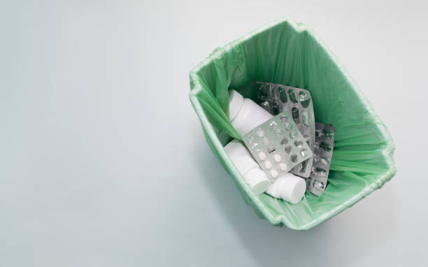 istock Mockup Trash Bin, Bucket Full Of Medication, Supplement. Pills, Tablet Bottles, Empty Capsule Pastilles. Medical Waste, Drug Consumption Concept. Pharmacy. Horizontal Plane Copy Space, Top View. 1499514700