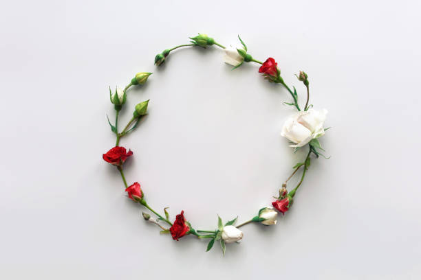 istock floral frame of roses 1499530214