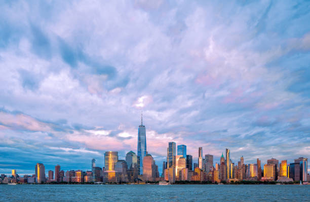istock NYC Skyline - Lower Manhattan at Sunset 1499552888