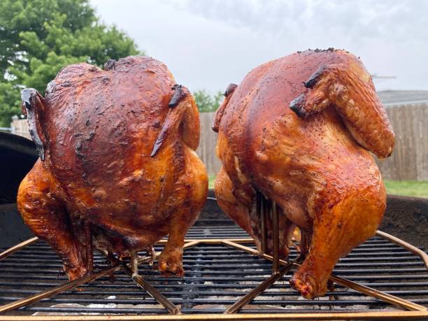 istock Vertical roasted whole chickens on the grill 1499603408