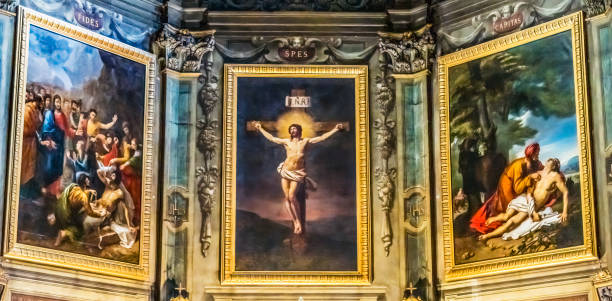 trois tableaux hôpital hôtel -chapelle dieu basilique lyon france - good samaritan photos et images de collection