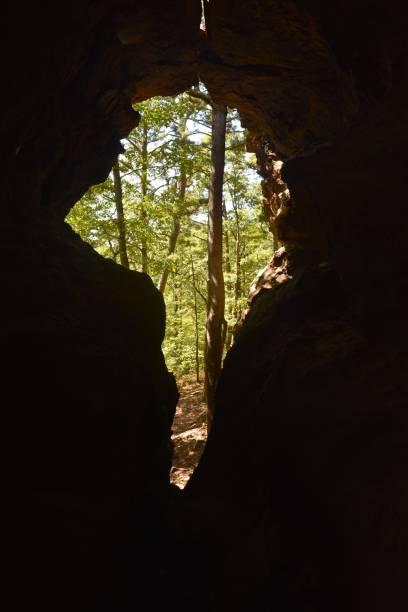 istock Caves at Pedestal Rocks, Arkansas 1499631976