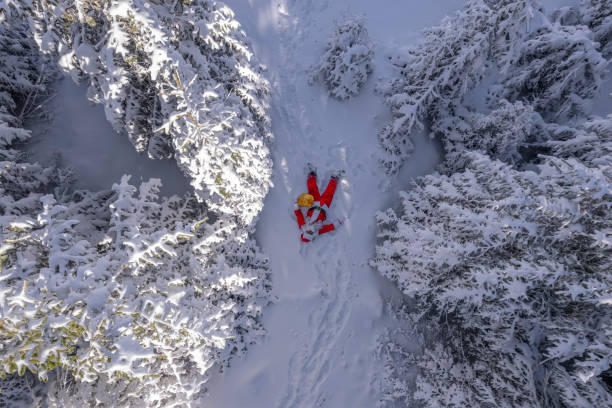 istock Santa Claus in the snowy forest 1499665436