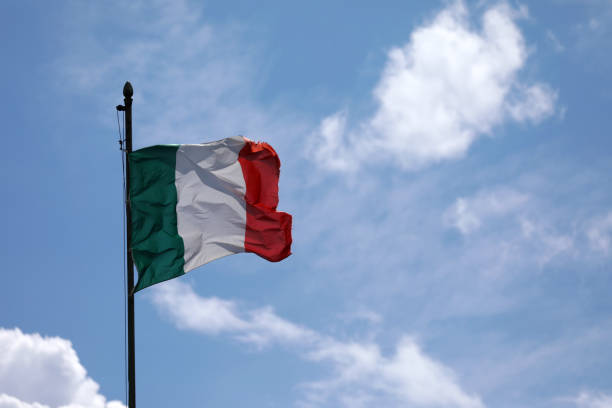 istock Italian flag waving in the wind 1499726238