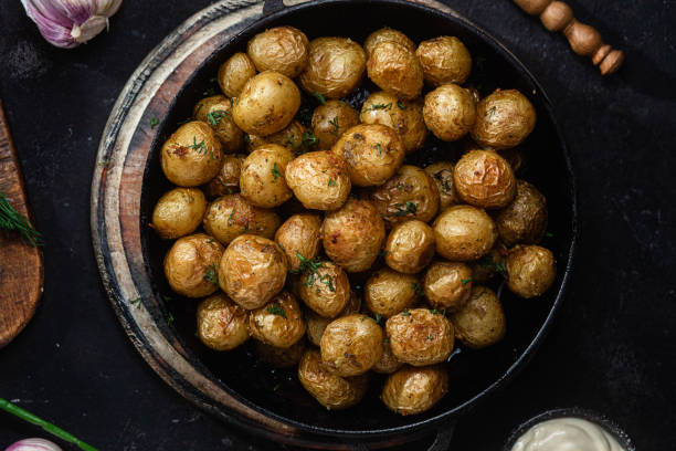istock Baked new potatoes in a bowl 1499738126