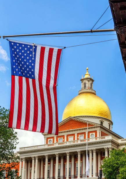 casa del estado de massachusetts - beacon hill - boston massachusetts - condado de suffolk massachusetts fotografías e imágenes de stock