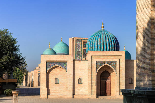 istock Abubakr Kaffal-Shashi mausoleum in Tashkent 1499791877