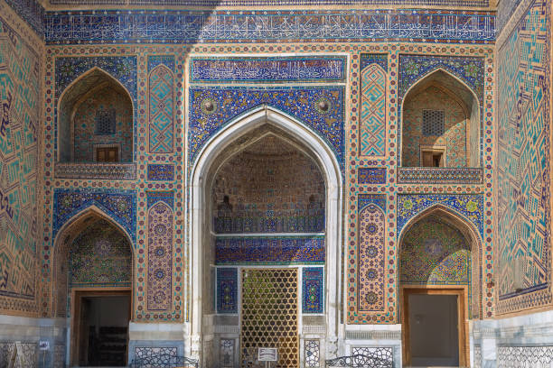 istock Ulugh Beg Madrasa, Samarkand, Uzbekistan 1499798301