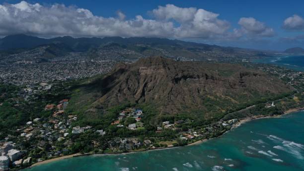 istock Beautiful beach views in Honolulu Hawaii 1499846633