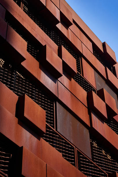 Building Block Cladding 1,900+ Tower Block Cladding Stock Photos, Pictures & Royalty-Free ...