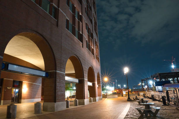 istock urban building in the night 1499885213