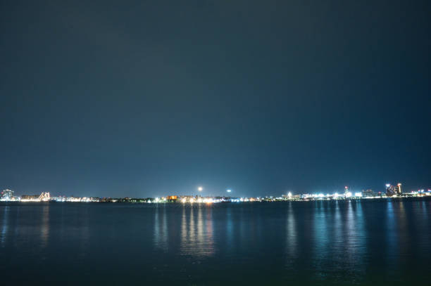 istock city light of harbor 1499885430