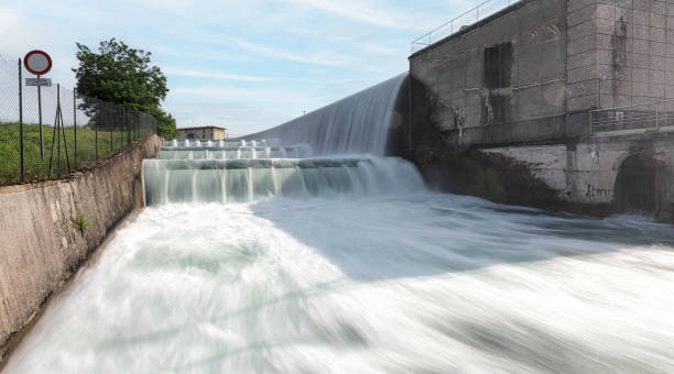 istock hydroelectric power plant 1499963274
