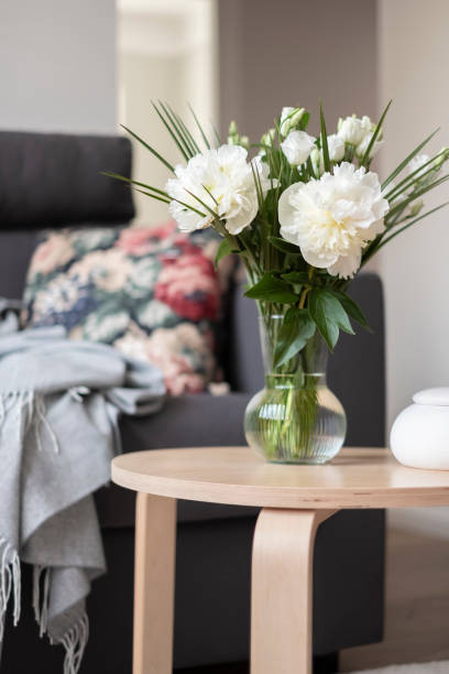 istock Coffee table with a bouquet of peonies 1500008326