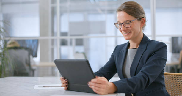 istock Businesswoman using digital tablet 1500021610
