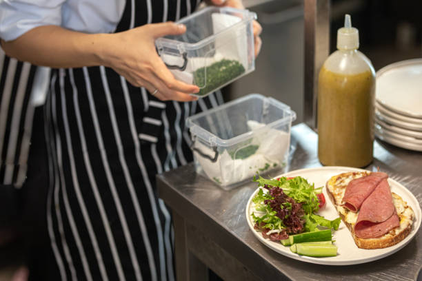 istock Chef Preparing the Breakfast Plate in the Kitchen 1500023697