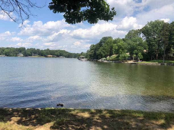 istock Across the lake 1500024511