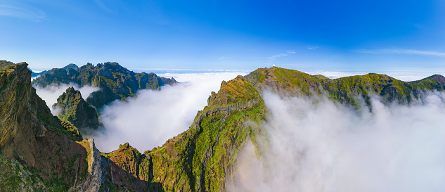 PR1 Pico do Arieiro - Pico Ruivo trail Stairway to Heaven Madeira Portugal