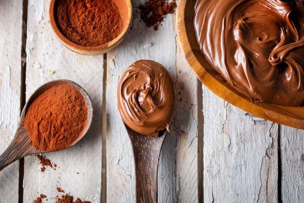 istock Chocolate spread and cocoa powder 1500080324