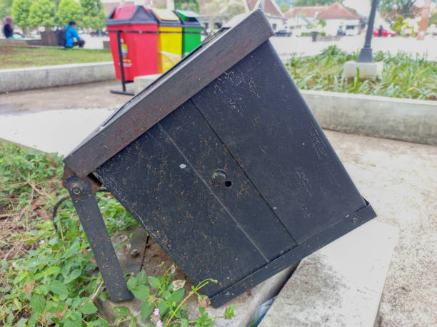 istock garden lamp with solar panel system in the park 1500086936