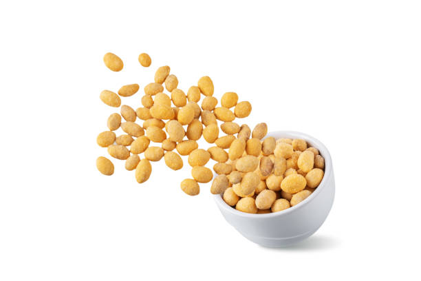 istock Cheese peanuts in a bowl on a white isolated background 1500101695